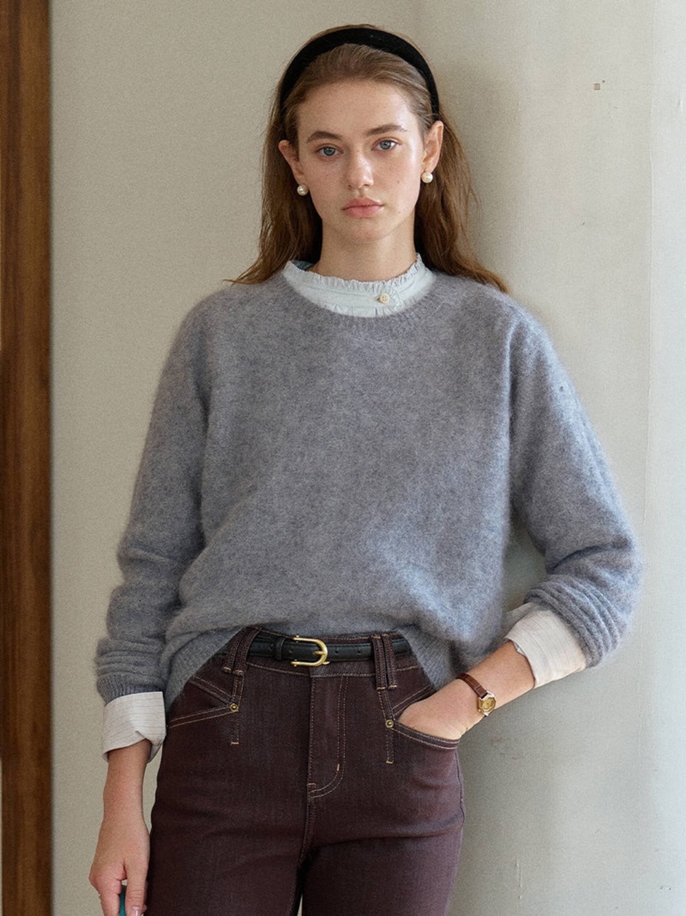 Brand new simply retro TRU CLOUD-SOFT WOOL ROUND NECK SWEATER size F